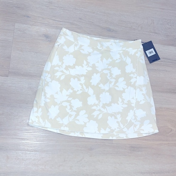 NWT G/Fore Hybrid Maverick Skort Golf Gfore Tonal Floral Wrap 4way Stretch Stone - Picture 6 of 12